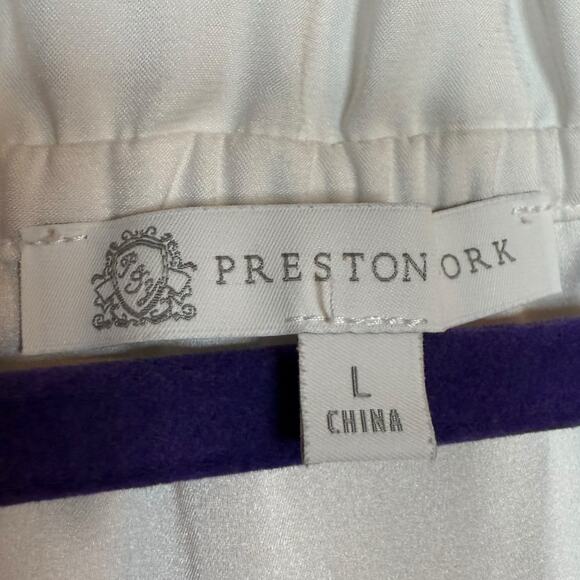 Preston & York bright white sleeveless v-neck blouse with tie - Large - Picture 2 of 3